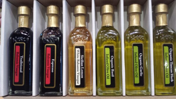 Traditional 6 bottle pack of olive oils and vinegars