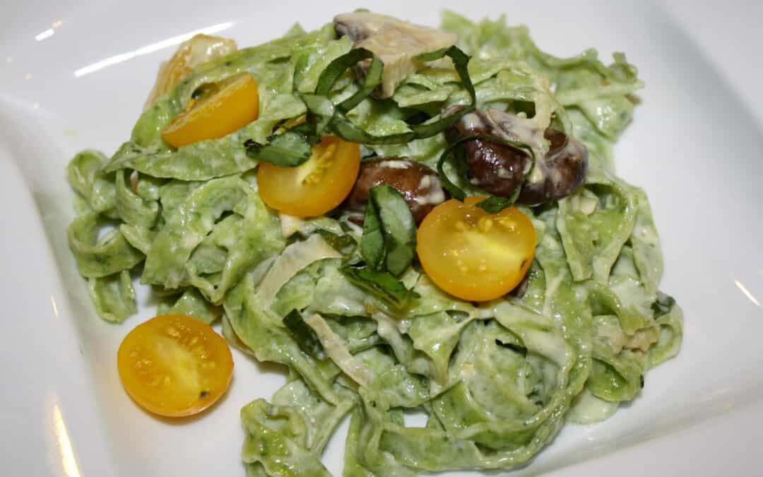 Fresh Arugula Pasta with Creamy Garlic-Mushroom Sauce